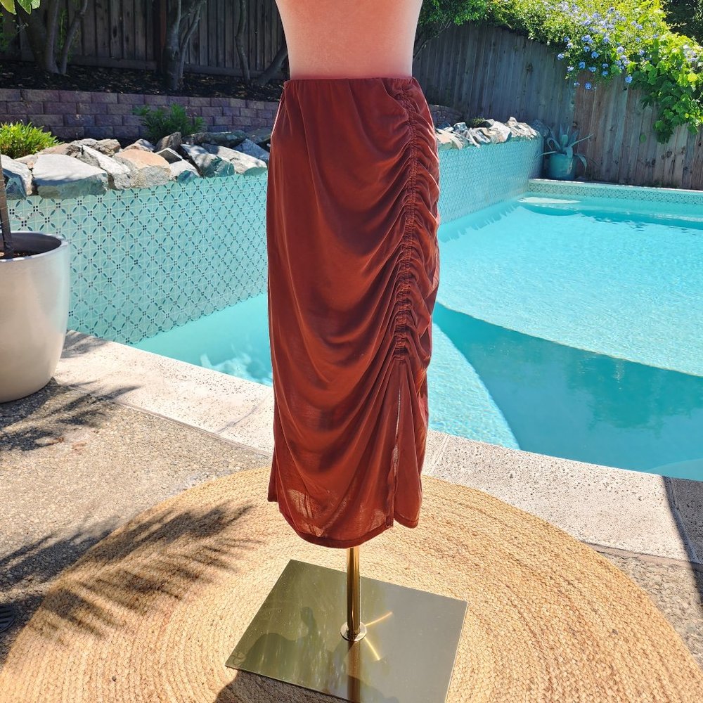 Ruched Pencil Skirt By Green Envelope L.A